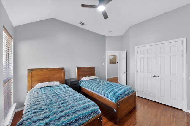 2502 Morningstar Lane, Arlington, TX 76001