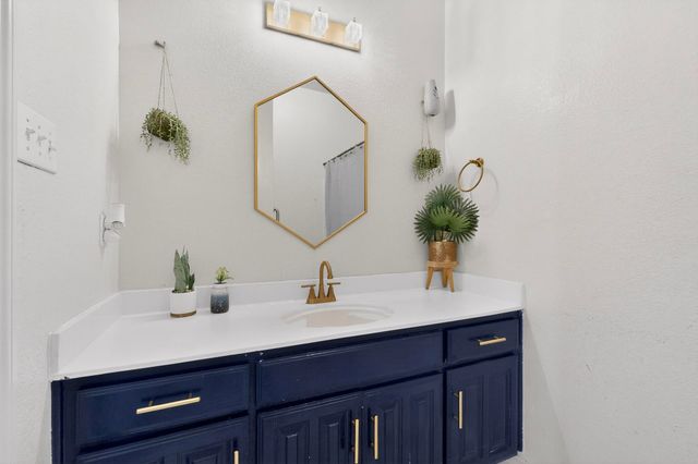 2502 Morningstar Lane, Arlington, TX 76001