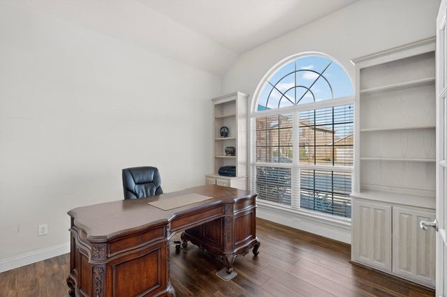 2502 Morningstar Lane, Arlington, TX 76001