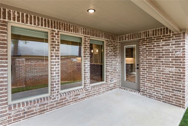 2309 Legacy Oaks Lane, Bedford, TX 76021