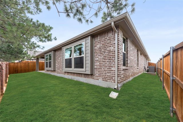 2309 Legacy Oaks Lane, Bedford, TX 76021