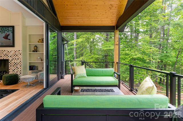 27 Tommy Ray Ridge, Weaverville, NC 28787