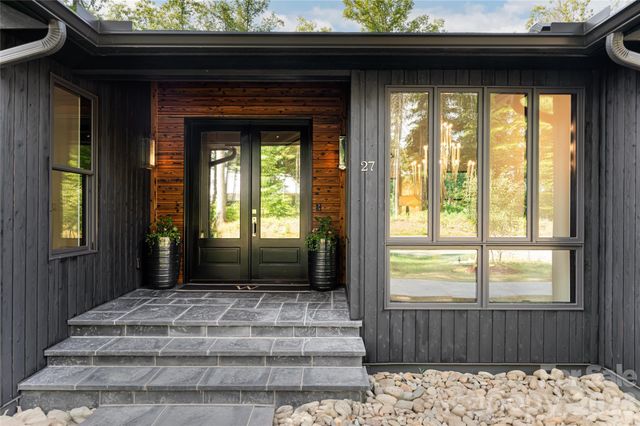 27 Tommy Ray Ridge, Weaverville, NC 28787