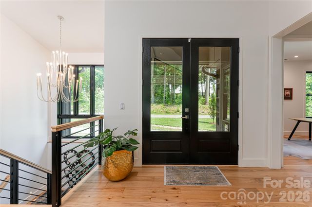 27 Tommy Ray Ridge, Weaverville, NC 28787