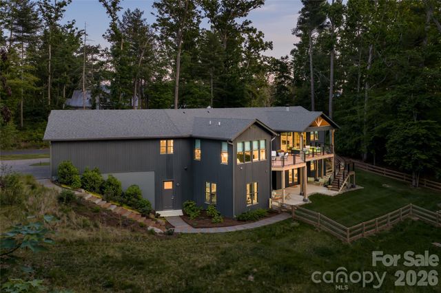27 Tommy Ray Ridge, Weaverville, NC 28787