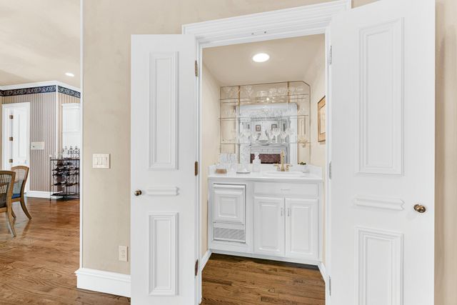 5404 GLENSHIRE Drive, Plano, TX 75093