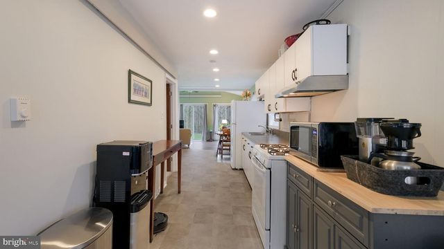 224 BEECH ST, Langhorne, PA 19047