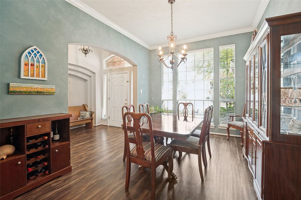 1374 Forest Creek Drive, Lewisville, TX 75067 — photo 2