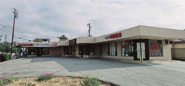 610 N Azusa Avenue, West Covina, CA 91791