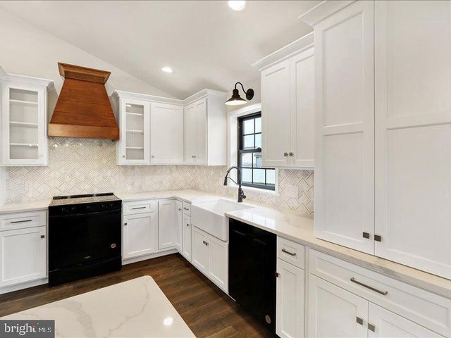 013 ROLLING MEADOW ROAD, Lebanon, PA 17046