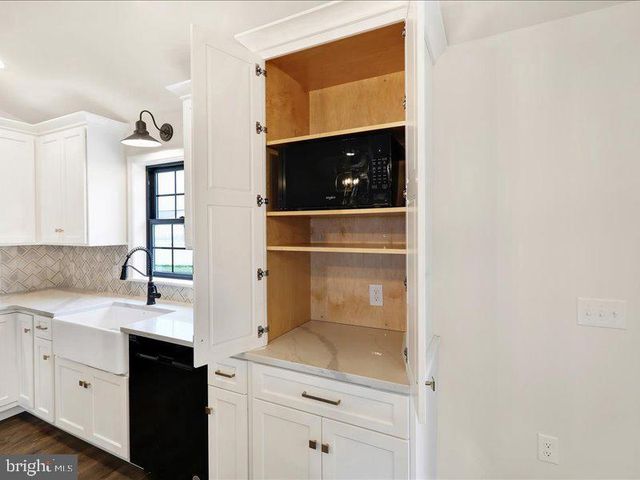 013 ROLLING MEADOW ROAD, Lebanon, PA 17046