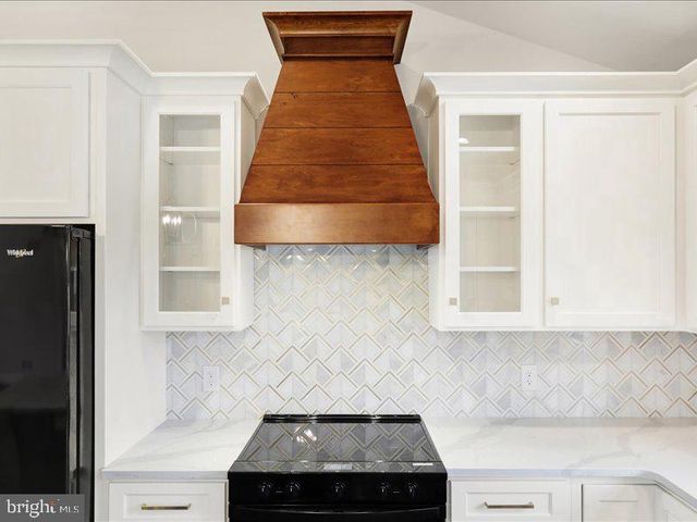 013 ROLLING MEADOW ROAD, Lebanon, PA 17046