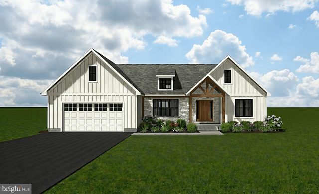 013 ROLLING MEADOW ROAD, Lebanon, PA 17046