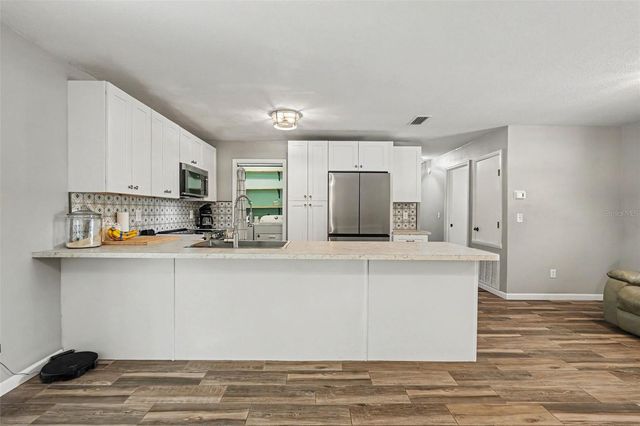 1128 COWART ROAD, Plant City, FL 33567