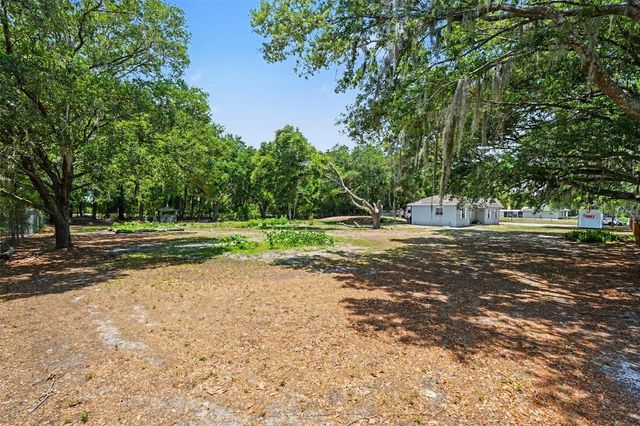 1128 COWART ROAD, Plant City, FL 33567