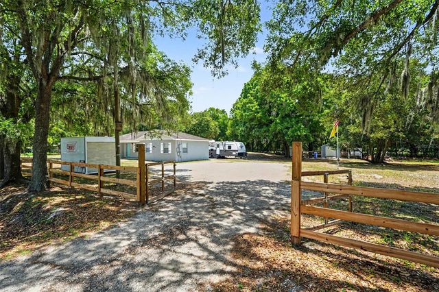1128 COWART ROAD, Plant City, FL 33567
