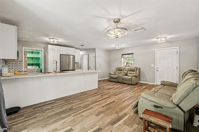 1128 COWART ROAD, Plant City, FL 33567