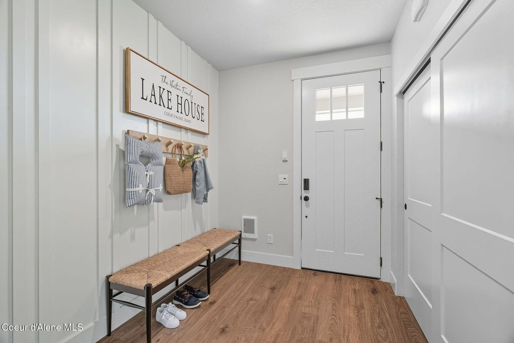 3276 N Grandmill Ln, 101, Coeur d'Alene, ID 83814 photo 3