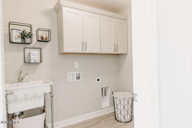 8454 Misty Gorge Road, Waterville, OH 43566