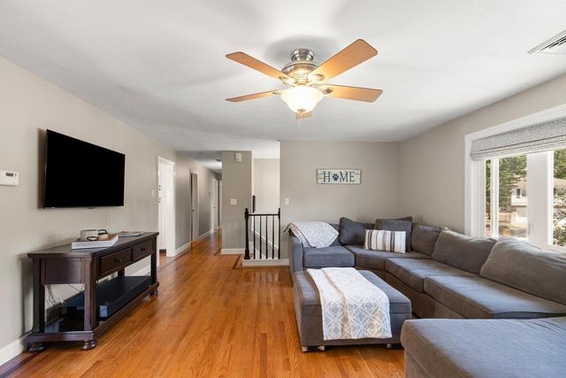 48 Marcia Rd, Wilmington, MA 01887