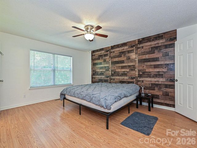 13518 Krislyn Woods Place, Charlotte, NC 28278
