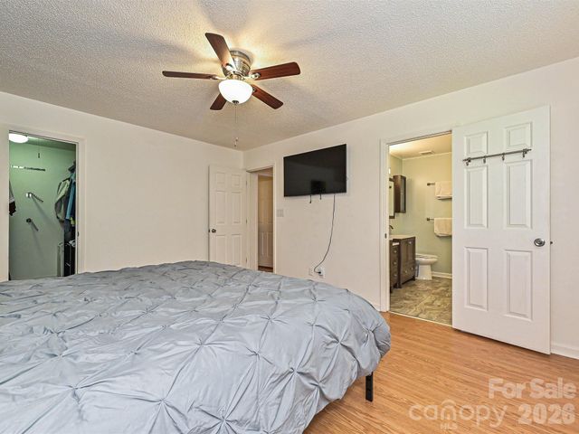 13518 Krislyn Woods Place, Charlotte, NC 28278