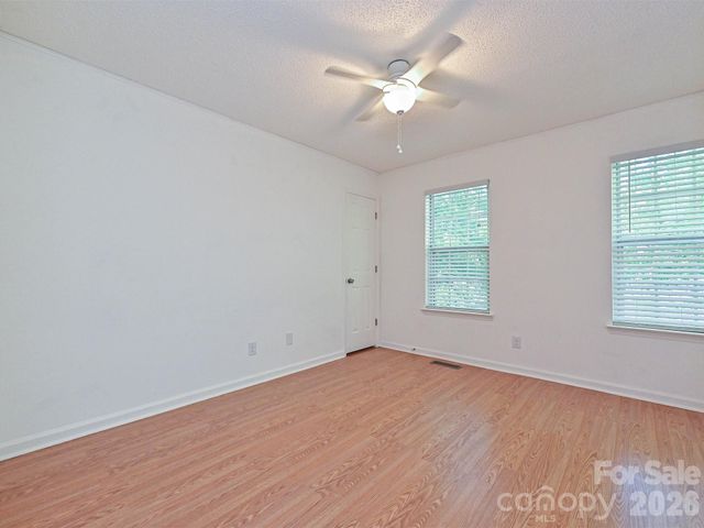 13518 Krislyn Woods Place, Charlotte, NC 28278