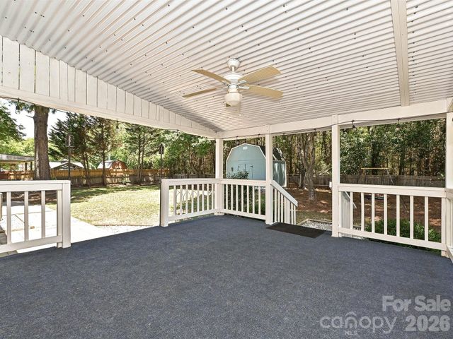 13518 Krislyn Woods Place, Charlotte, NC 28278