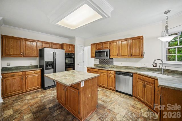 8401 Tatebrook Lane, Huntersville, NC 28078