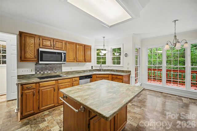 8401 Tatebrook Lane, Huntersville, NC 28078