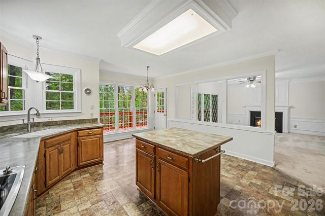8401 Tatebrook Lane, Huntersville, NC 28078