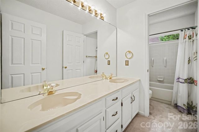 8401 Tatebrook Lane, Huntersville, NC 28078