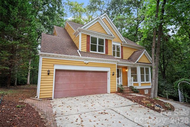 8401 Tatebrook Lane, Huntersville, NC 28078
