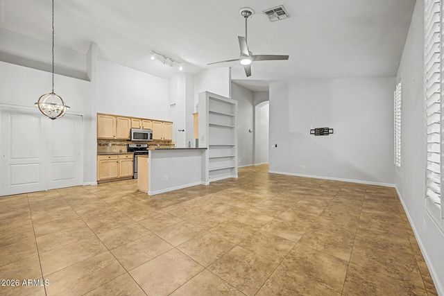 3055 N RED Mountain 174, Mesa, AZ 85207