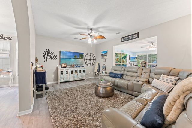 424 Blackberry Ln., Myrtle Beach, SC 29579