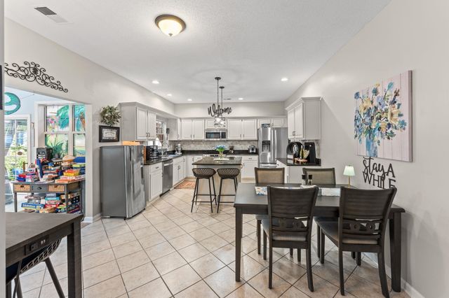 424 Blackberry Ln., Myrtle Beach, SC 29579