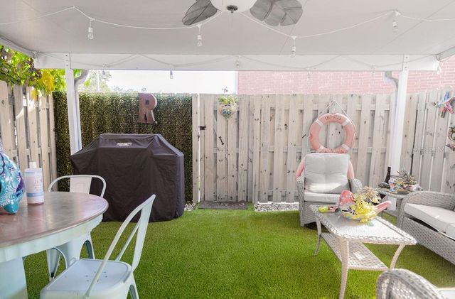 2250 S PALMETTO AVENUE 220, Daytona Beach, FL 32119