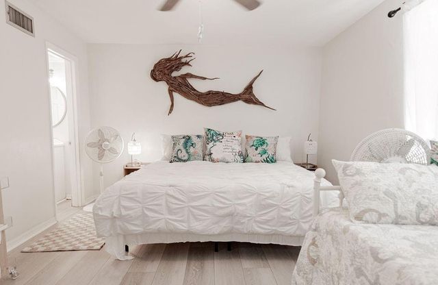 2250 S PALMETTO AVENUE 220, Daytona Beach, FL 32119