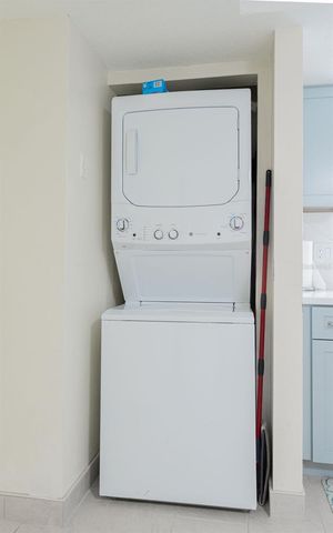 2250 S PALMETTO AVENUE 220, Daytona Beach, FL 32119