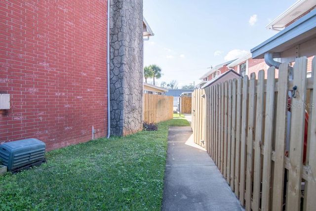 2250 S PALMETTO AVENUE 220, Daytona Beach, FL 32119