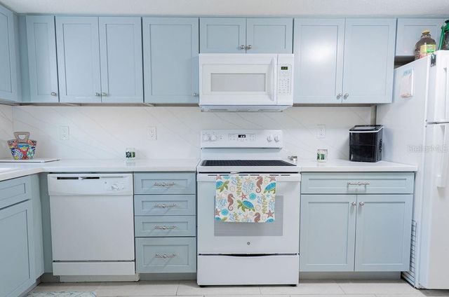 2250 S PALMETTO AVENUE 220, Daytona Beach, FL 32119