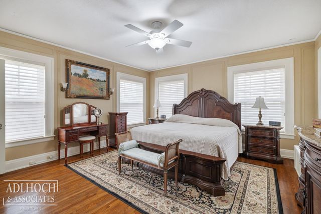 1020 Kensington Avenue, Grosse Pointe, MI 48230