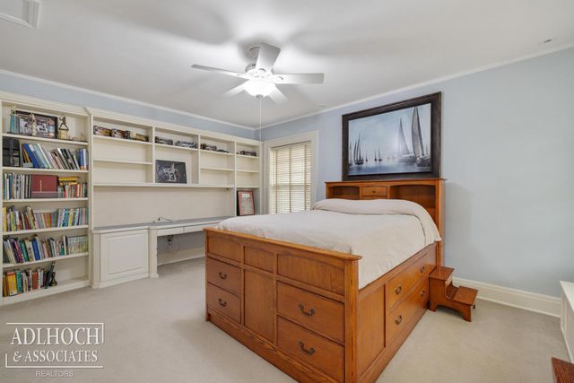 1020 Kensington Avenue, Grosse Pointe, MI 48230