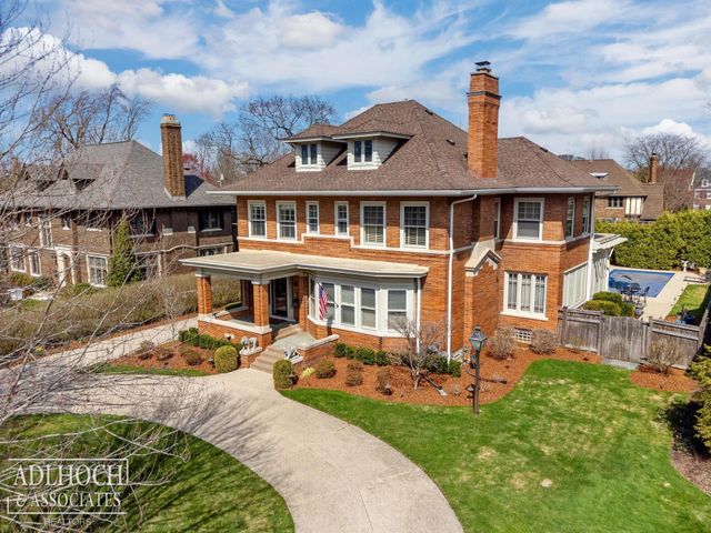 1020 Kensington Avenue, Grosse Pointe, MI 48230