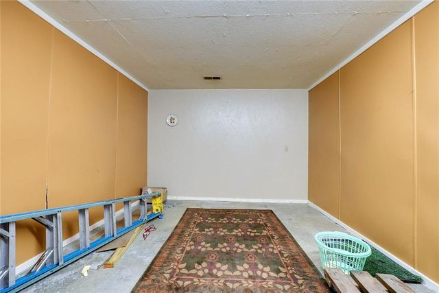 1888 NW 200th Road, Kingsville, MO 64061