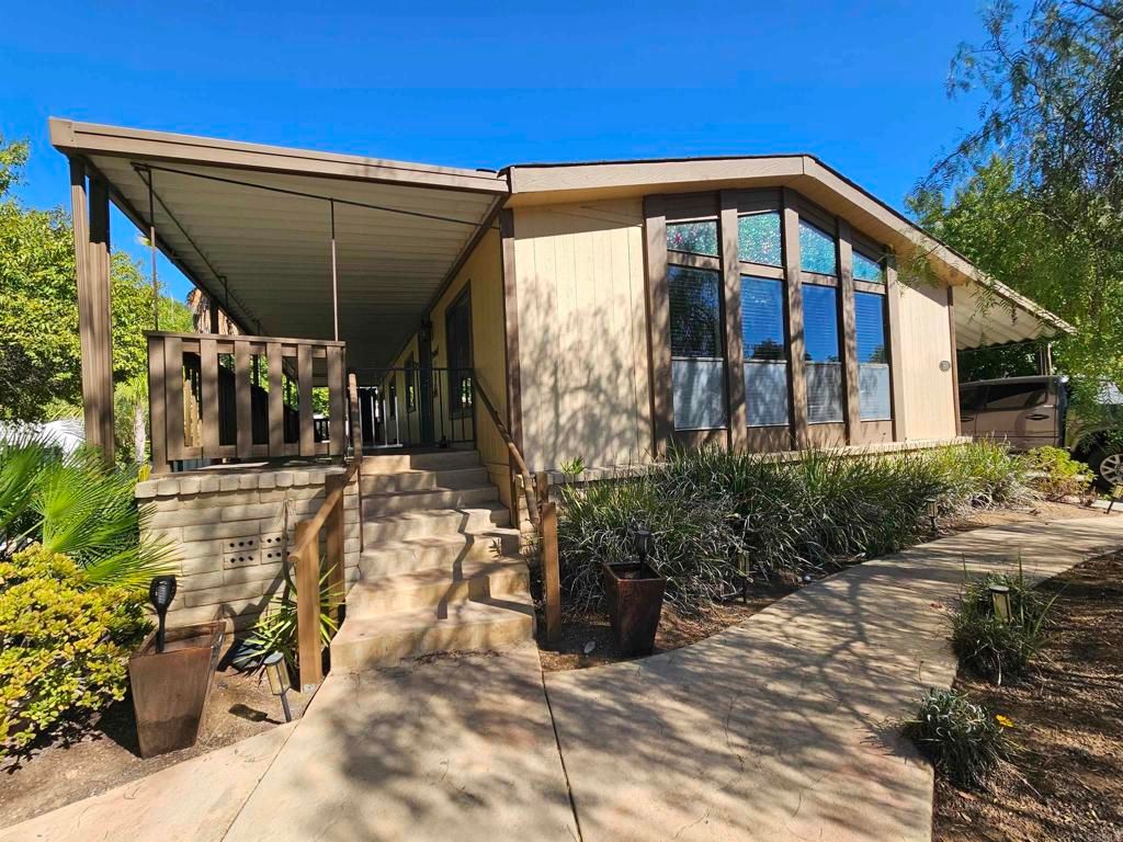 18218 PARADISE MOUNTAIN Road 180, Valley Center, CA 92082 — exterior