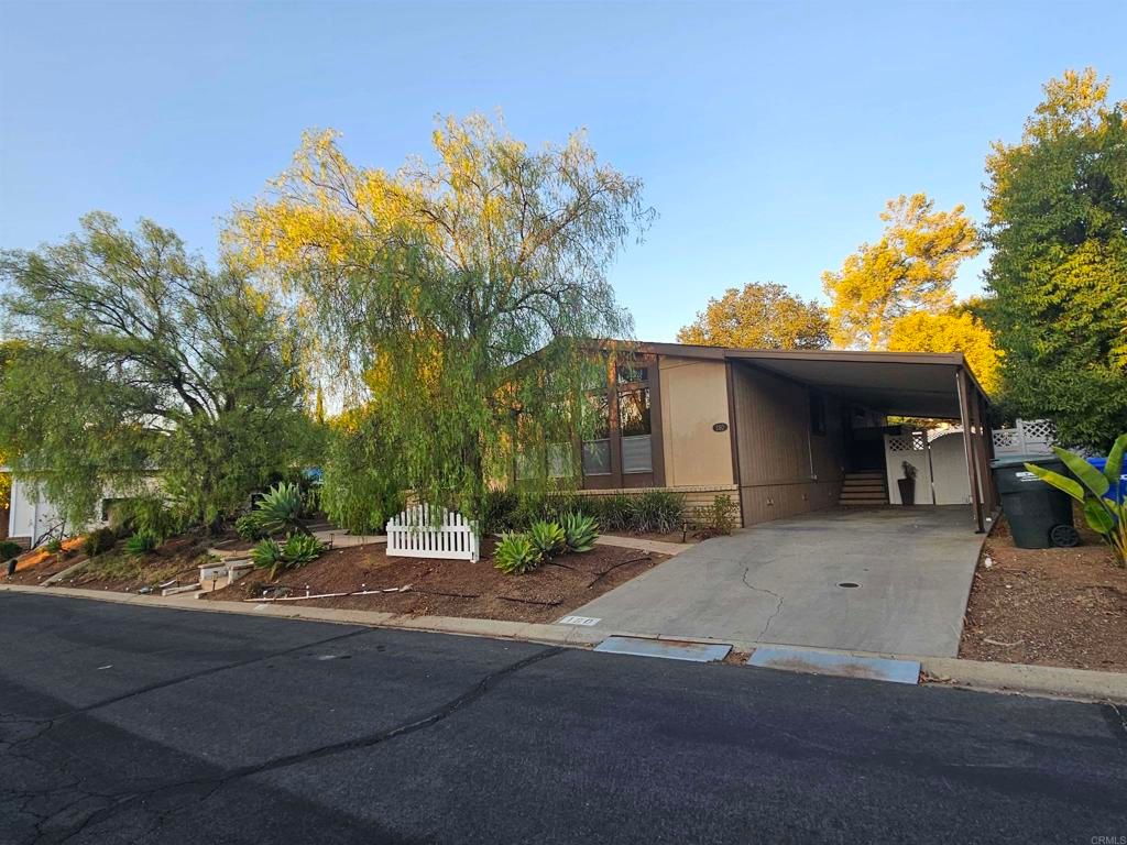 18218 PARADISE MOUNTAIN Road 180, Valley Center, CA 92082 — photo 4