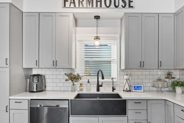 684 Riley Street, Hudsonville, MI 49426