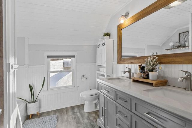 684 Riley Street, Hudsonville, MI 49426