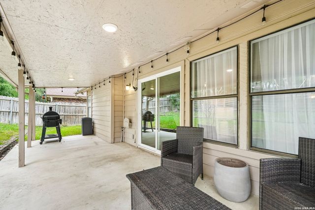 9711 SPRUCE RIDGE DR, Converse, TX 78109